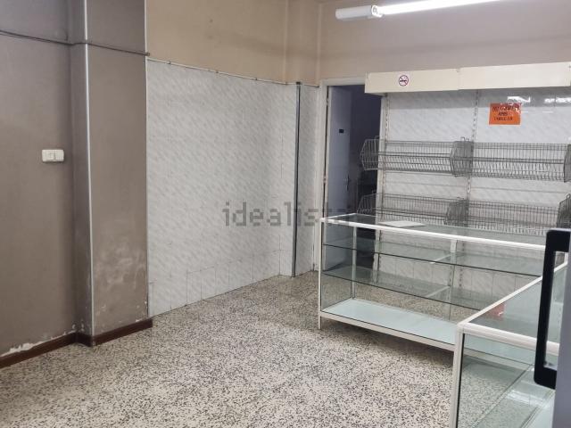 Local Comercial en alquiler en Sant Ignasi, Segrià