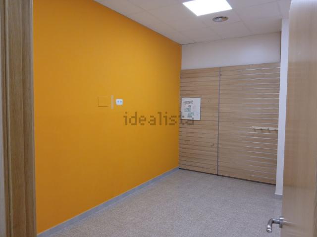 Local Comercial en alquiler en Universitat, Segrià
