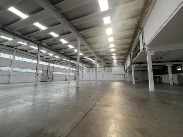Nave en alquiler en Llinars Del Vallès