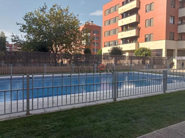 Local Comercial en venta en Las Gaunas, Logroño