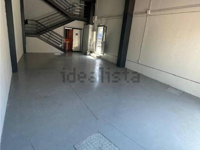 Nave en alquiler en Nueva Andalucía, Costa del Sol Occidental