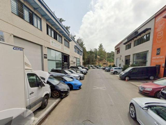 Nave en venta en Nueva Andalucía, Costa del Sol Occidental