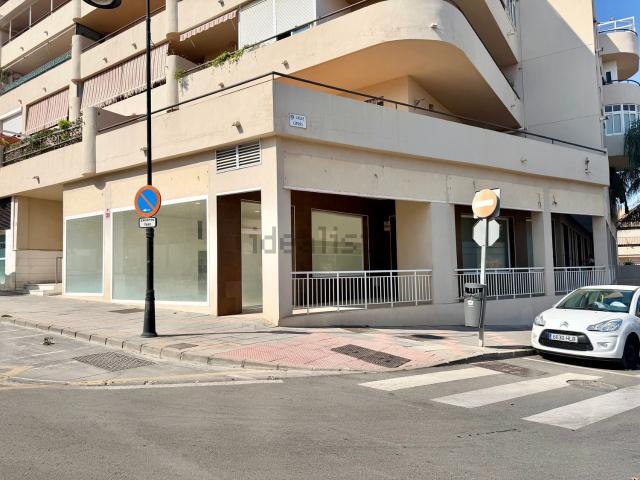 Local Comercial en alquiler en Las Lagunas, Mijas