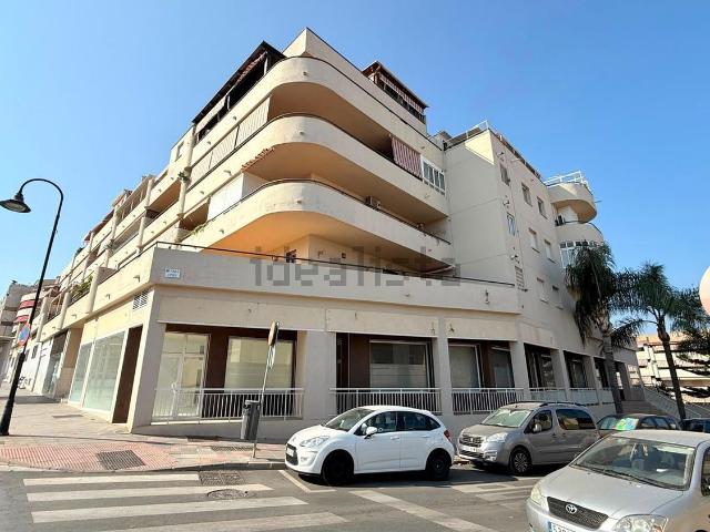 Local Comercial en alquiler en Las Lagunas, Mijas