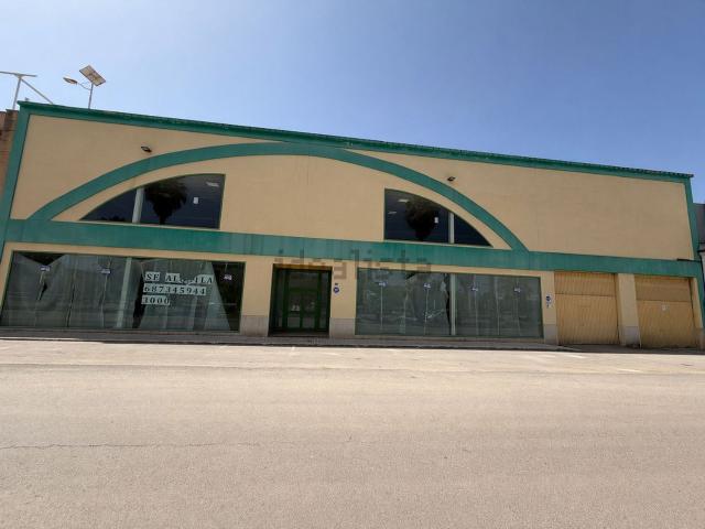 Nave en alquiler en Los Santos, Lucena