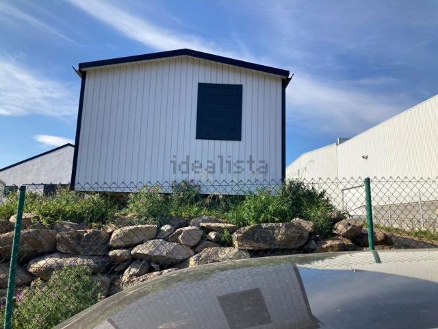 Nave en venta en Montbarbat, la Selva