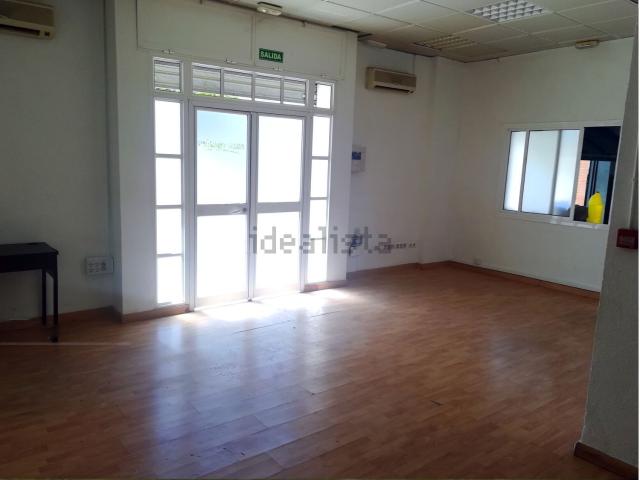 Nave en alquiler en Mairena Del Aljarafe