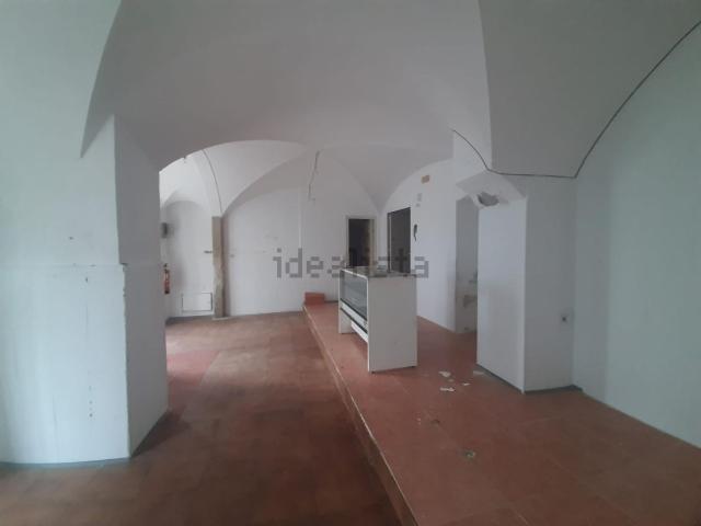 Local Comercial en alquiler en Malpartida De Cáceres, Extremadura