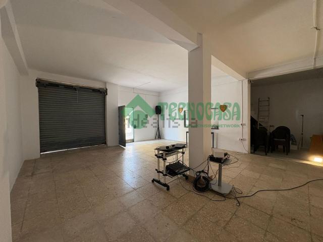 Local Comercial en venta en Manilva, San Luis de Sabinillas