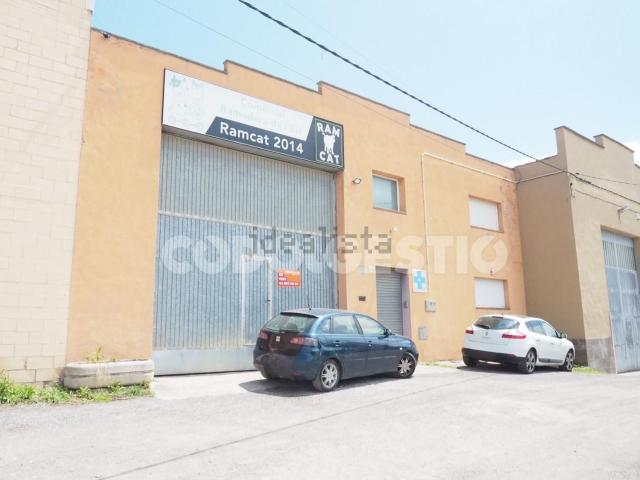 Nave en venta en Osona, Catalunya