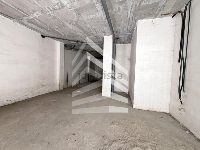 Local Comercial en venta en Centre Històric de Manresa, Bages