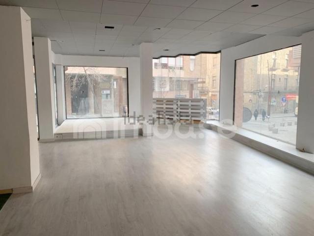 Local Comercial en venta en Centre Històric de Manresa, Bages