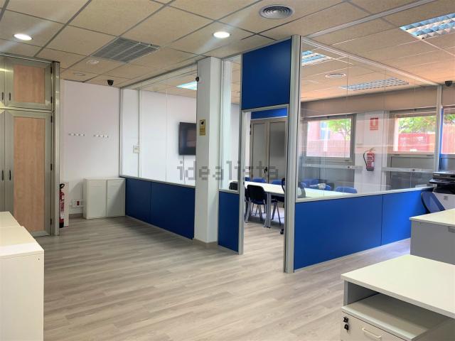 Local Comercial en alquiler en Pou del Merlí, Martorell