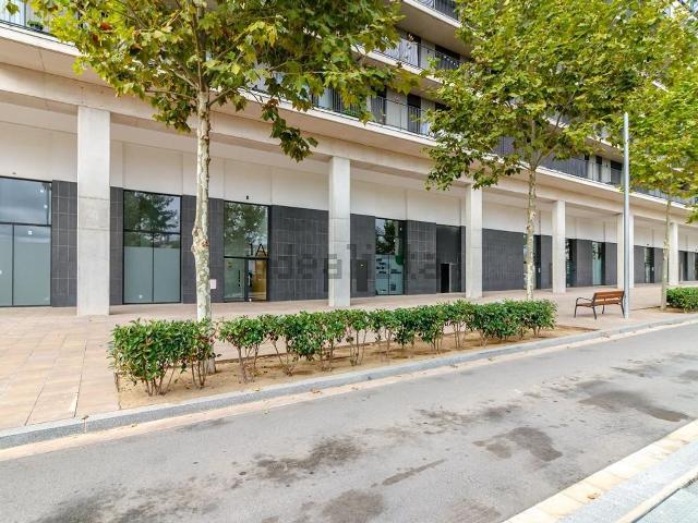 Local Comercial en alquiler en Martorell, Barcelona