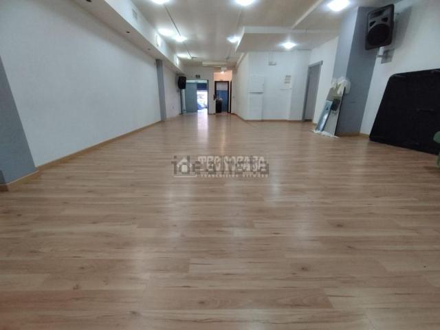 Local Comercial en venta en Martos