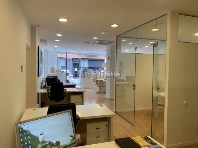 Local Comercial en alquiler en Verge de Montserrat, Vallès Occidental