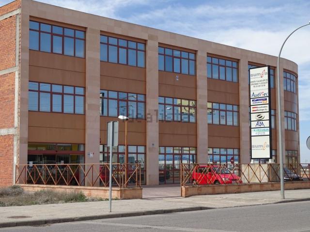 Local Comercial en venta en Membrilla, Castilla-La Mancha