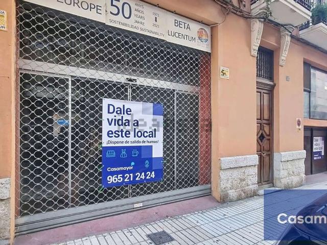 Local Comercial en alquiler en Diputació, l'Alacantí