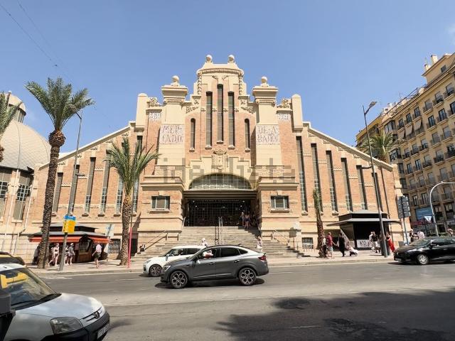 Nave en alquiler en Mercat, l'Alacantí