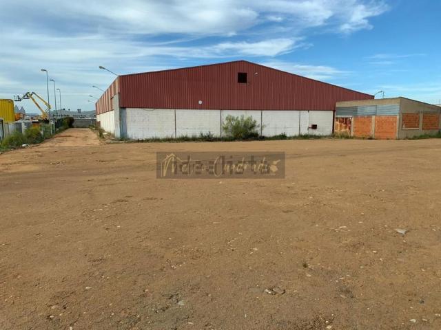 Nave en alquiler en Mérida