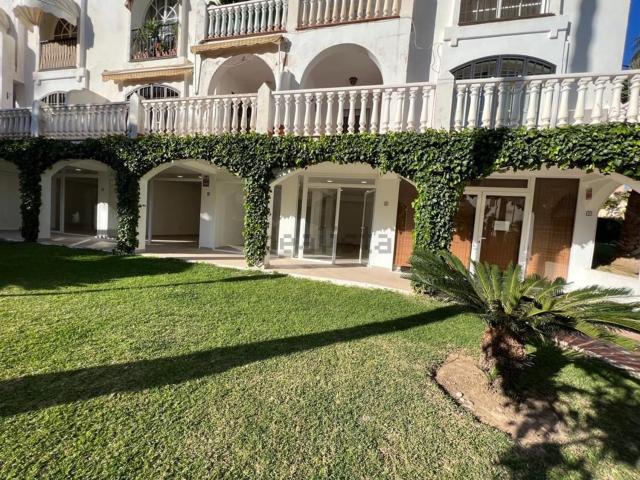 Local Comercial en alquiler en Urbanización Sitio de Calahonda, Costa del Sol Occidental