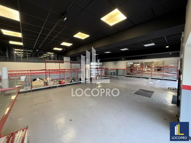 Local Commercial vente à Grasse, Mougins