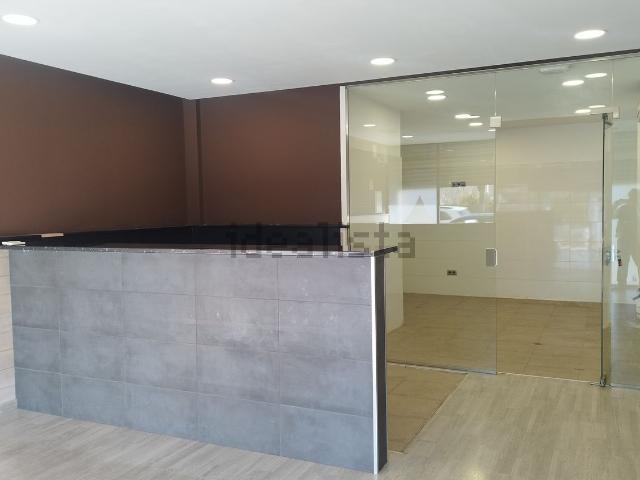 Local Comercial en alquiler en Baix Llobregat, Catalunya