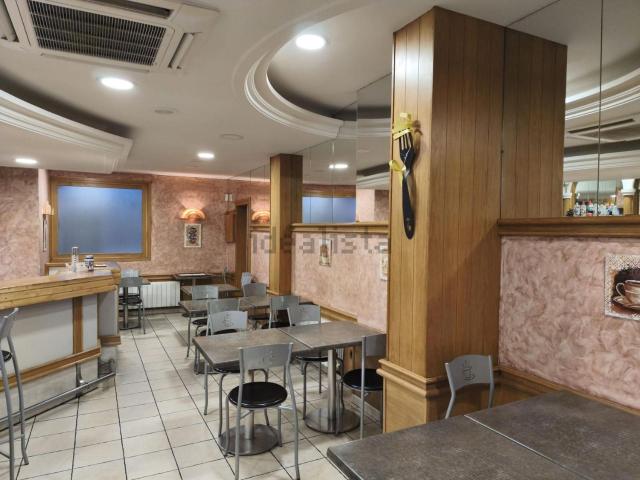 Local Comercial en alquiler en Baix Llobregat, Catalunya