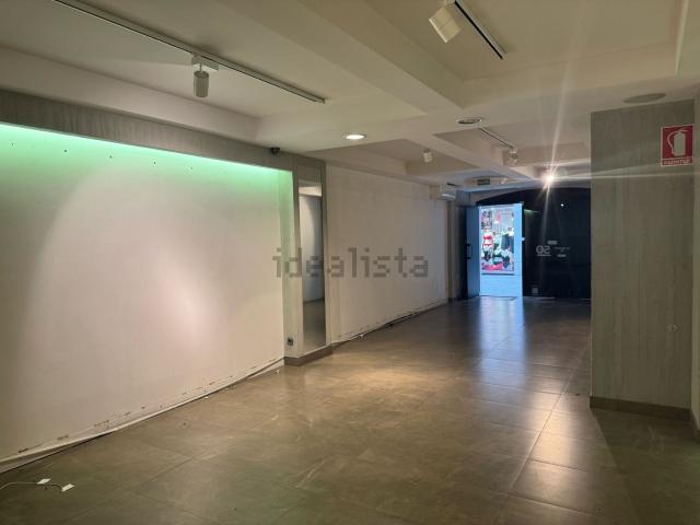 Local Comercial en alquiler en Baix Llobregat, Catalunya