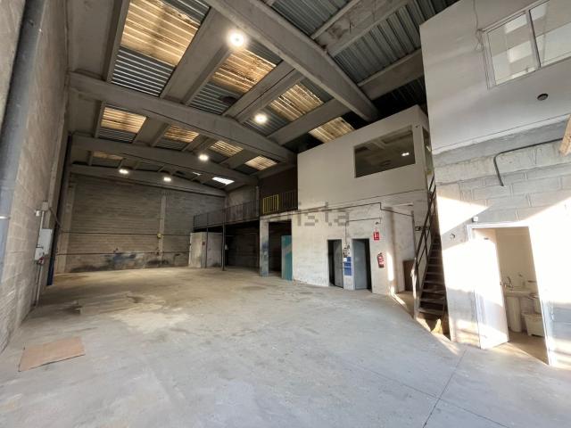 Nave en alquiler en Molins De Rei