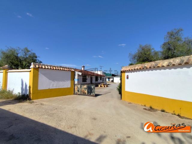 Nave en venta en Mollina