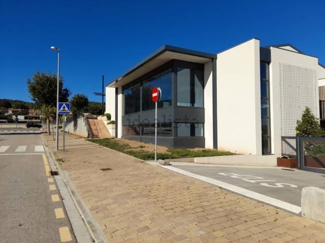 Local Comercial en alquiler en Baix Empordà, Catalunya