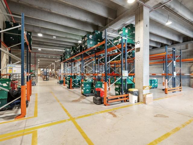 Nave en alquiler en Montcada I Reixac, Barcelona