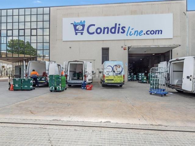 Nave en alquiler en Montcada I Reixac, Barcelona