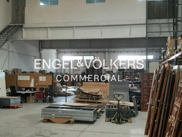 Nave en venta en Mas Rampinyo, Montcada i Reixac