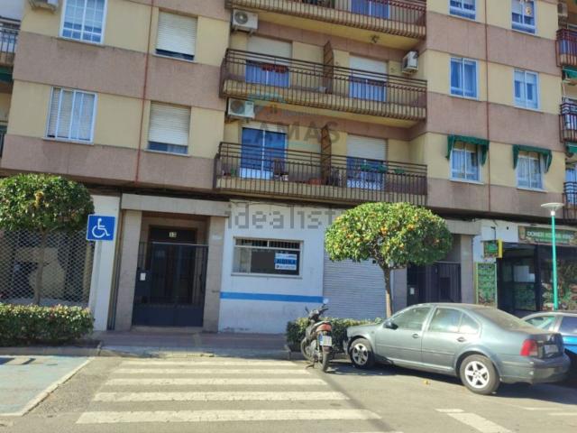 Local Comercial en alquiler en Navalmoral De La Mata, Extremadura