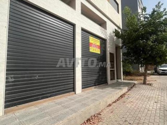 Local commercial vente à Anfa, Gharb-Chrarda-Beni Hssen