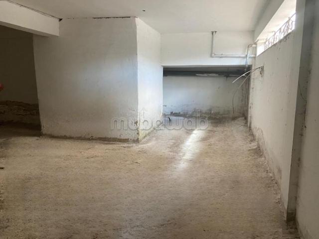 Local commercial vente à Anfa, Gharb-Chrarda-Beni Hssen