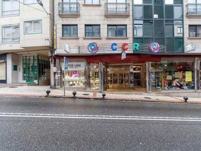 Local Comercial en venta en Mallón, Nigrán