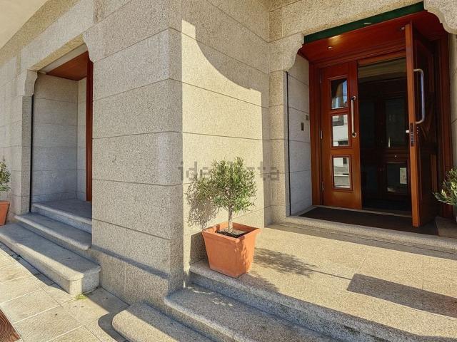 Local Comercial en venta en A Foz, Nigrán