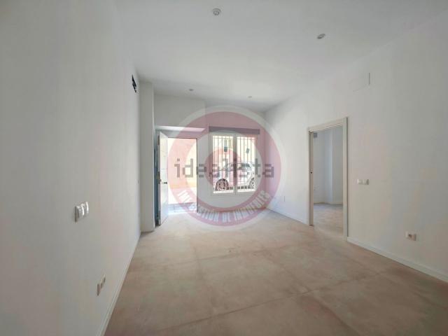 Local Comercial en venta en Reñidero, Vélez-Málaga