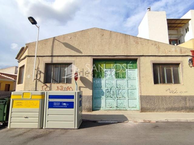 Local Comercial en venta en el Vinalopó Mitjà / El Vinalopó Medio, Valencia