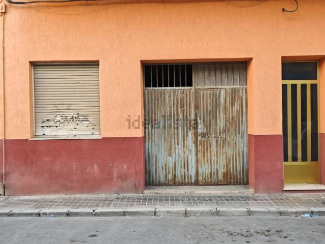 Local Comercial en venta en La Cruz, el Vinalopó Mitjà / El Vinalopó Medio