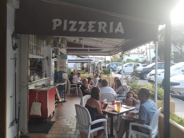 Local Comercial en alquiler en El Rocio, Estepona