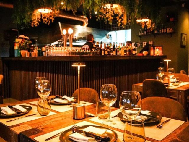 Local Comercial en alquiler en Nueva Atalaya, Costa del Sol Occidental