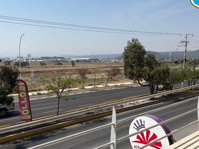 Local Comercial en renta en Corregidora, Querétaro
