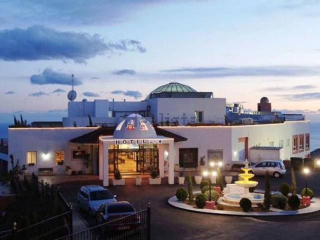Local Comercial en venta en Ojén