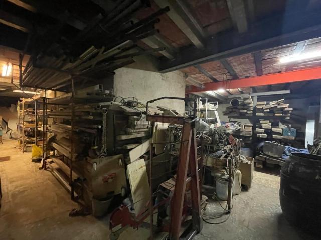 Local Comercial en venta en Olesa De Montserrat, Barcelona