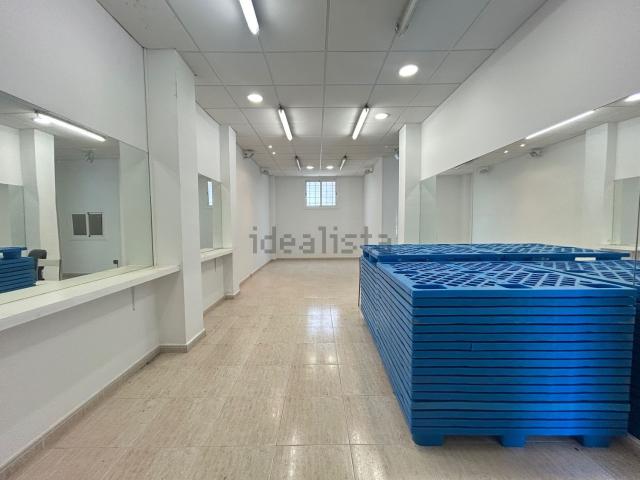 Local Comercial en venta en Baix Llobregat, Catalunya