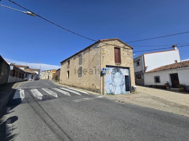 Nave en venta en Oliva De Plasencia, Extremadura